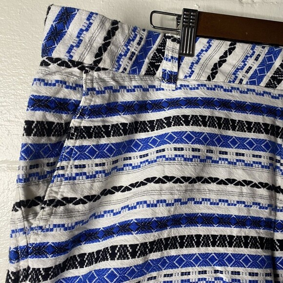 Khakis By Gap City Shorts Textured Stripe White Black Blue Size 18 Women 3 Inch - Picture 3 of 7